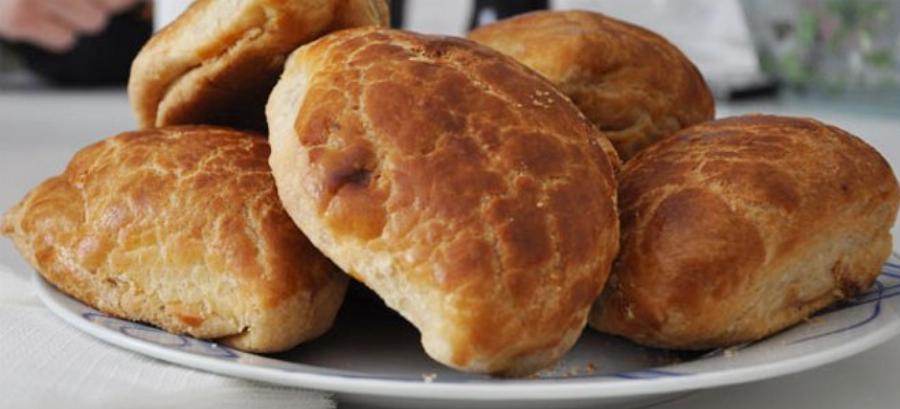 Του ονείρου: Η συνταγή της γιαγιάς για χωριάτικα τυροπιτάκια.. από άλλο πλανήτη