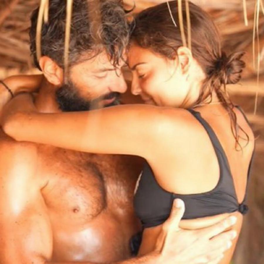 Αγαπημένο ζευγάρι του Survivor: Τρελά ερωτευμένοι στη Μύκονο – Συνεχίζουν μαζί τις διακοπές τους Σπύρος Μαρτίκας και Βρισηίδα Ανδριώτου