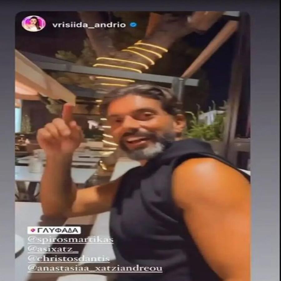 Έλυσαν τις διαφορές τους και απόλαυσαν το δείπνο τους: Σπύρος Μαρτίκας και Χρήστος Δάντης το γιόρτασαν με τα κορίτσια τους