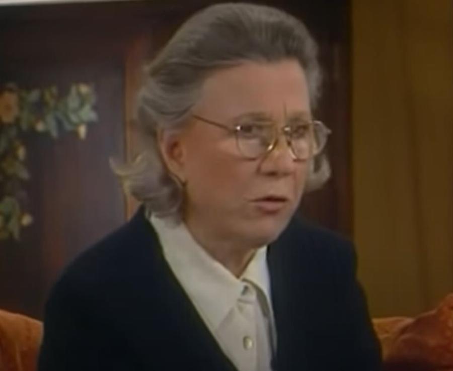 Θλίψη και θρήνος στον καλλιτεχνικό χώρο: Πέθανε η ηθοποιός από τα “Εγκλήματα”  Σούλα Αθανασιάδου