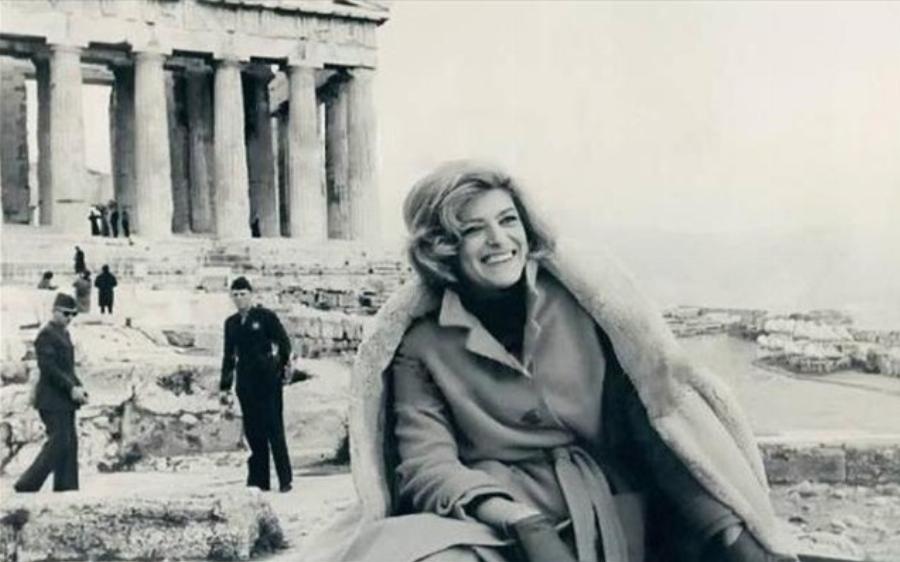 Μελίνα Μερκούρη: Η τελευταία «γυναίκα φλόγα», ο άνδρας που ήταν άπιστος, ο αγώνας για την επιστροφή των μαρμάρων και η «τσιγγάνικη ζωή»