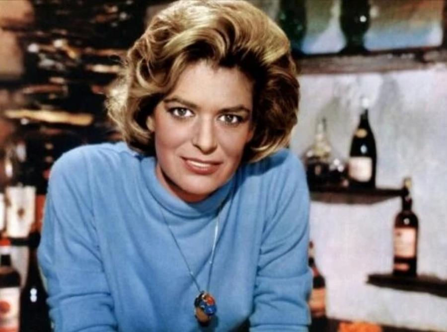 Μελίνα Μερκούρη: Η τελευταία «γυναίκα φλόγα», ο άνδρας που ήταν άπιστος, ο αγώνας για την επιστροφή των μαρμάρων και η «τσιγγάνικη ζωή»