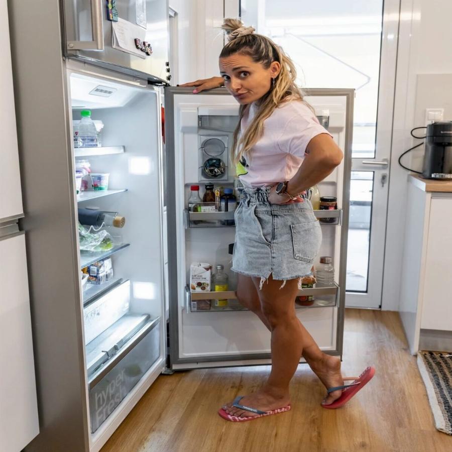 Μέσα στο σπίτι της Βασιλική Μιλλούση και του Λευτέρη Πετρούνια: Η εντυπωσιακή μεζονέτα που μοιάζει με γυμναστήριο