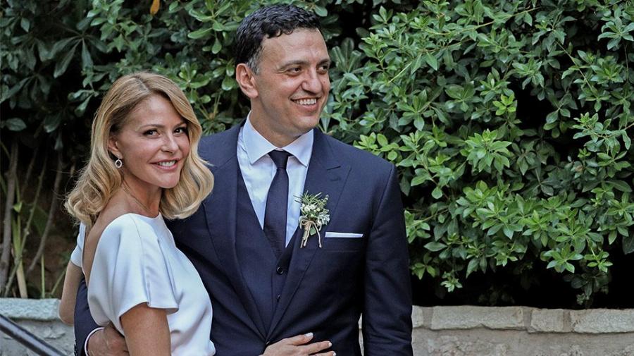 Τζένη Μπαλατσινού: Ο χωρισμός με τον Πέτρο Κωστόπουλο, ο 2ος γάμος, η αντίδραση των παιδιών της και το τέταρτο παιδί