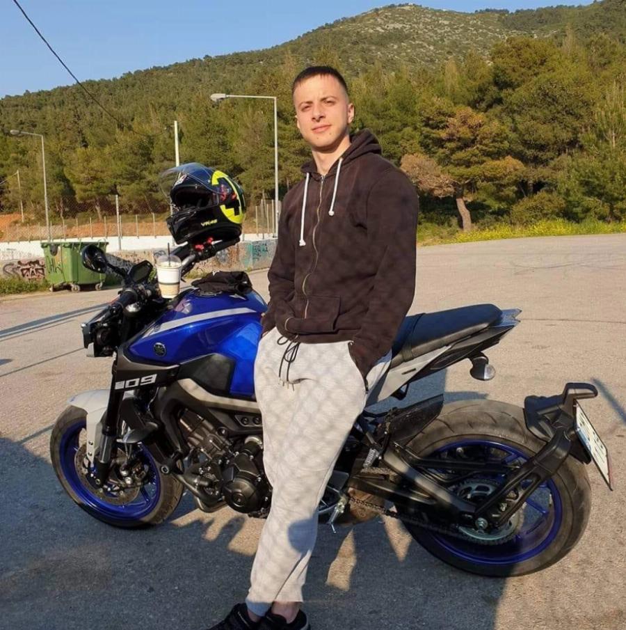 Κρίμα και άδικο για το παλικάρι: Έτσι έχασε τη ζωή του ο αστυνομικός της ΔΙ.ΑΣ. στη Νέα Φιλαδέλφεια