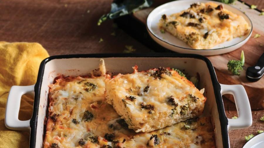 Το μυστικό των διατροφολόγων: Η πιο νόστιμη συνταγή για μια θρεπτική ομελέτα φούρνου με μπρόκολο και πατάτες