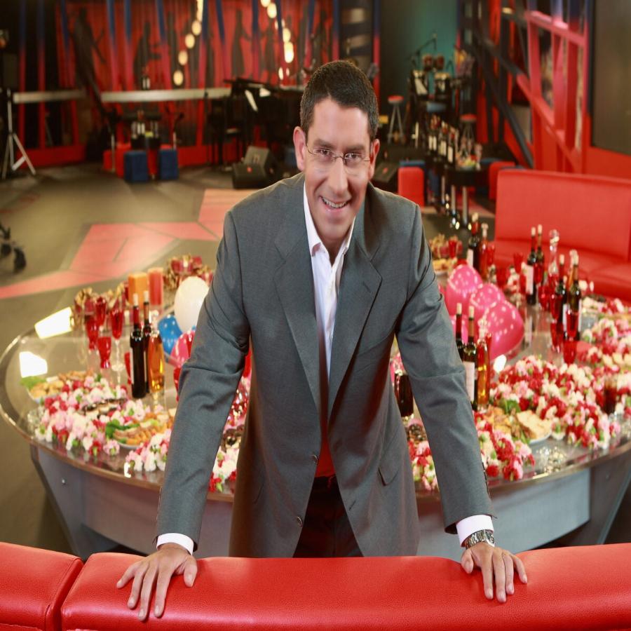 Άκης Παυλόπουλος: Αυτή είναι η εντυπωσιακή σύζυγός του, που είναι γνωστή δημοσιογράφος και πρώην συνεργάτιδα της Ελένης Μενεγάκη