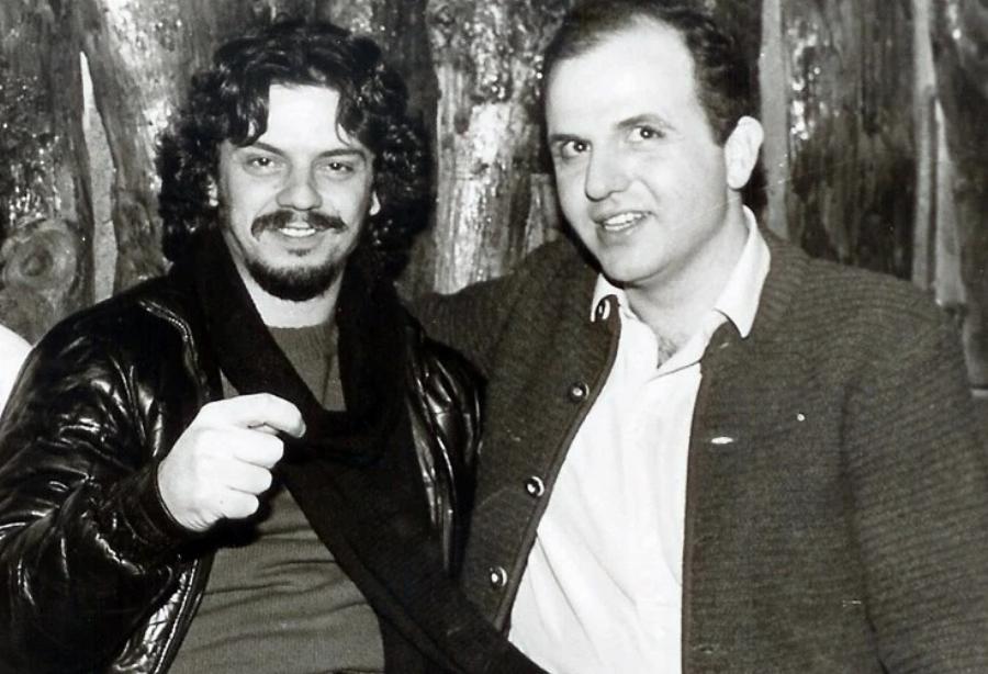 Βλάσσης Μπονάτσος: Ο αναπάντεχος έρωτας με την Αλίκη Βουγιουκλάκη, η γέννηση της κόρης του και το οδυνηρό τέλος στο απόγειο της καριέρας του