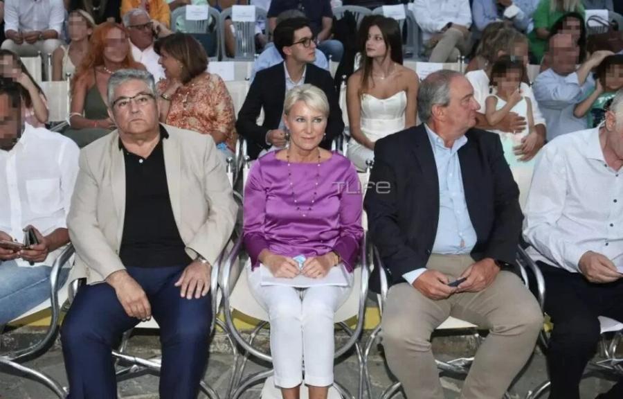 Δεν πήραν τα μάτια από πάνω τους: Η δημόσια εμφάνιση του Κώστα Καραμανλή και της Νατάσας Παζαΐτη που σχολιάστηκε