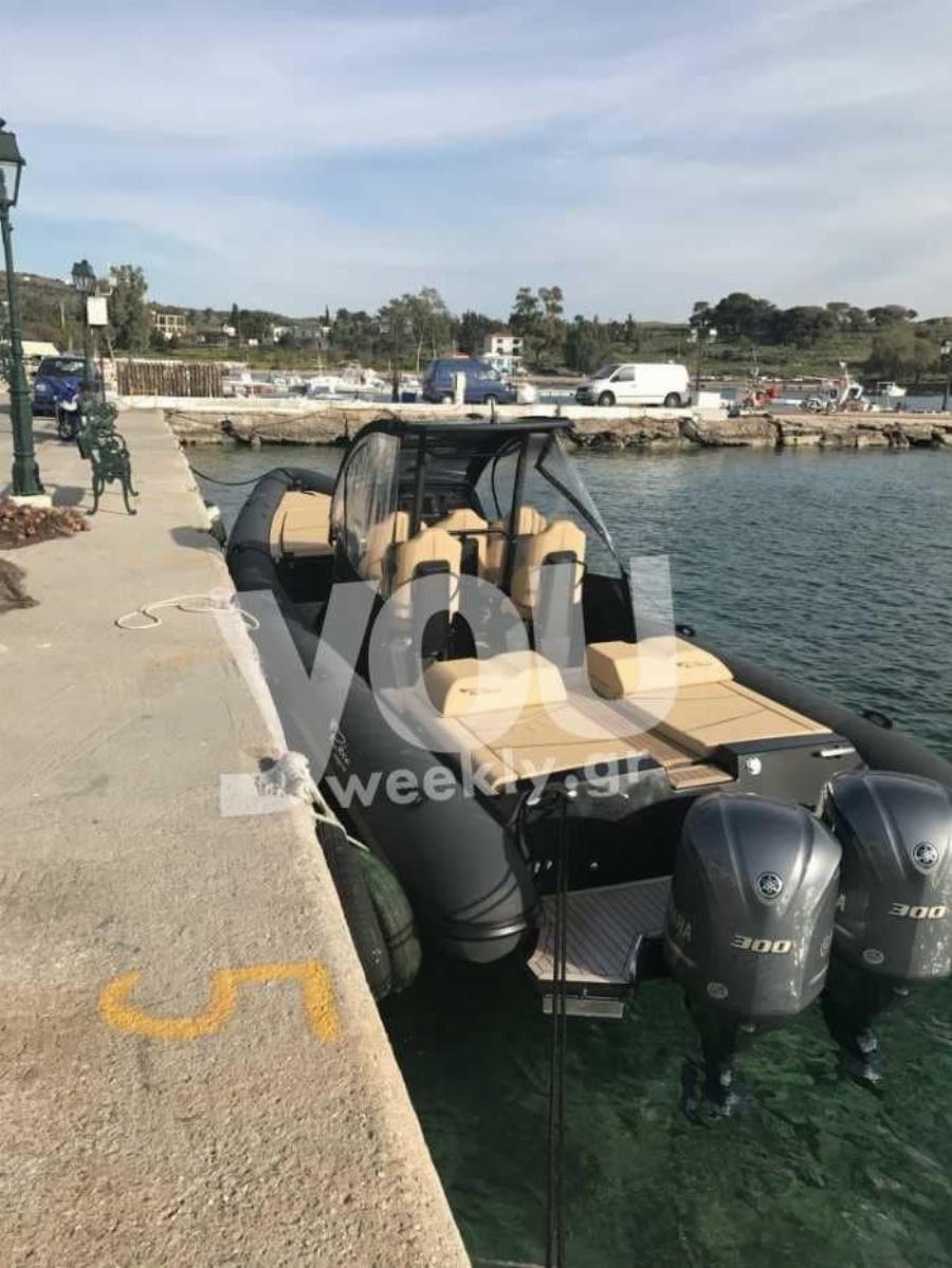 Ελένη Μενεγάκη – Ματέο Παντζόπουλος: Το πολυτελές σκάφος των 100 χιλιάδων ευρώ για τις διακοπές τους