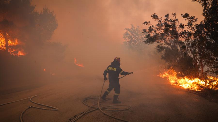 Το “ευχαριστώ” στους ήρωες, Έλληνες πυροσβέστες για τις υπεράνθρωπες προσπάθειες