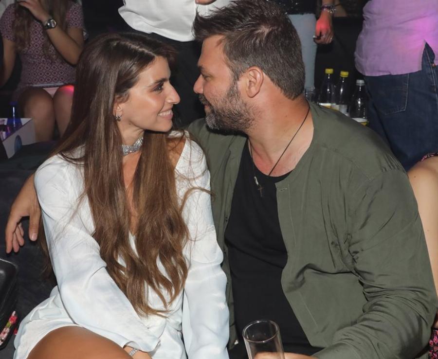 Γιώργος Σαμπάνης: Οι άγνωστες πληροφορίες για τον τραγουδιστή, η νέα του σχέση και τα 14 μετάλλια