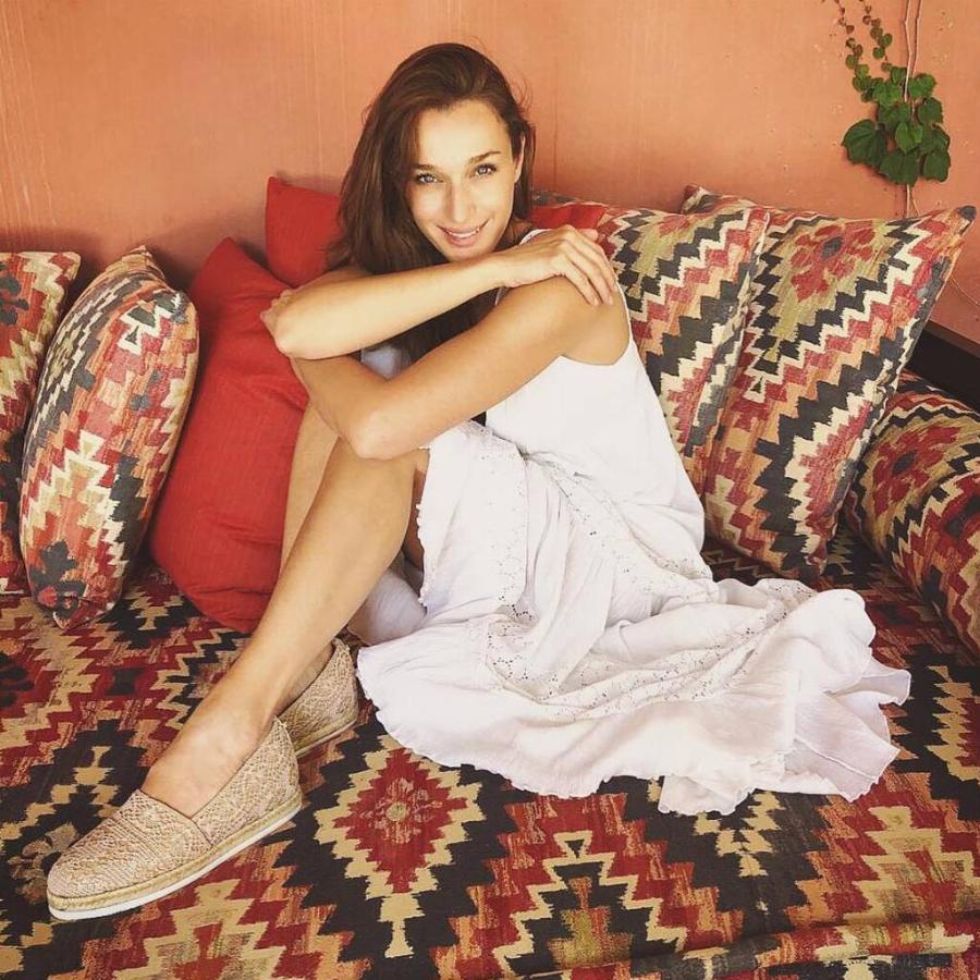 Σάκης Ρουβάς: Η δουλειά ως οικοδόμος, ο χωρισμός των γονιών του, ο έρωτας με τη Ζυγούλη και ο θάνατος που τον τσάκισε