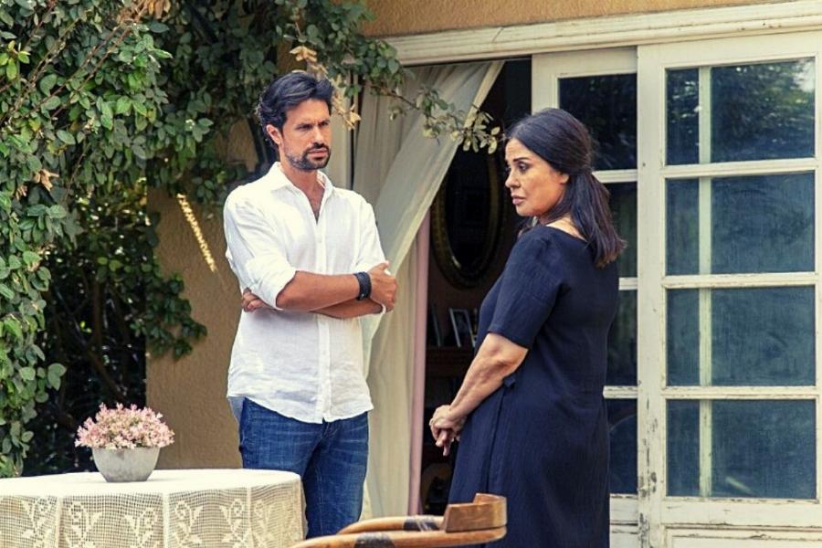 Νέες συναρπαστικές εξελίξεις: Η αποκάλυψη της Μαρίας Τζομπανάκη για τη δεύτερη σεζόν του “Σασμού”