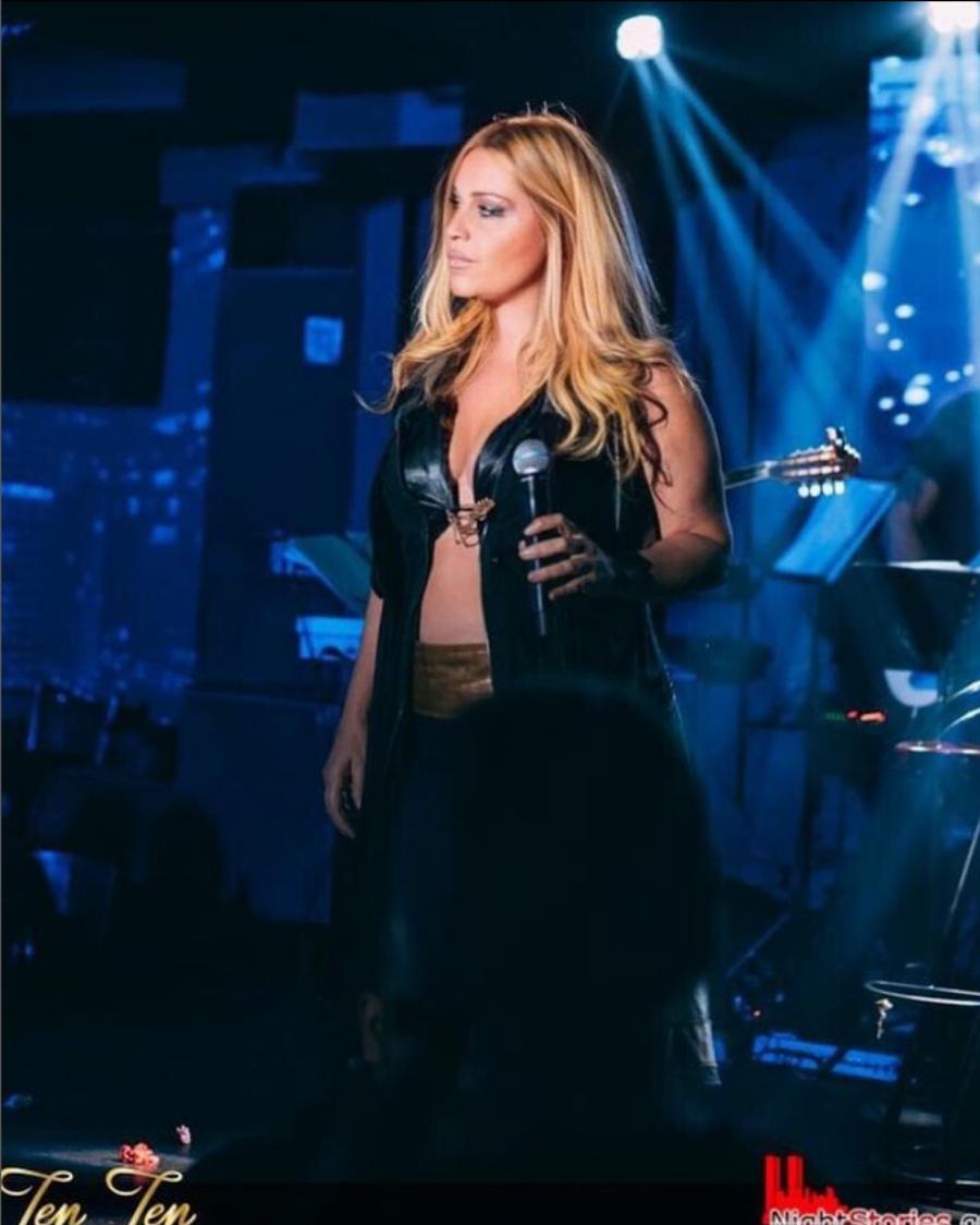 Μεγαλώσαμε μαζί της: Πως είναι σήμερα η τραγουδίστρια Σαμπρίνα – Μεγάλη αλλαγή στην εμφάνιση της