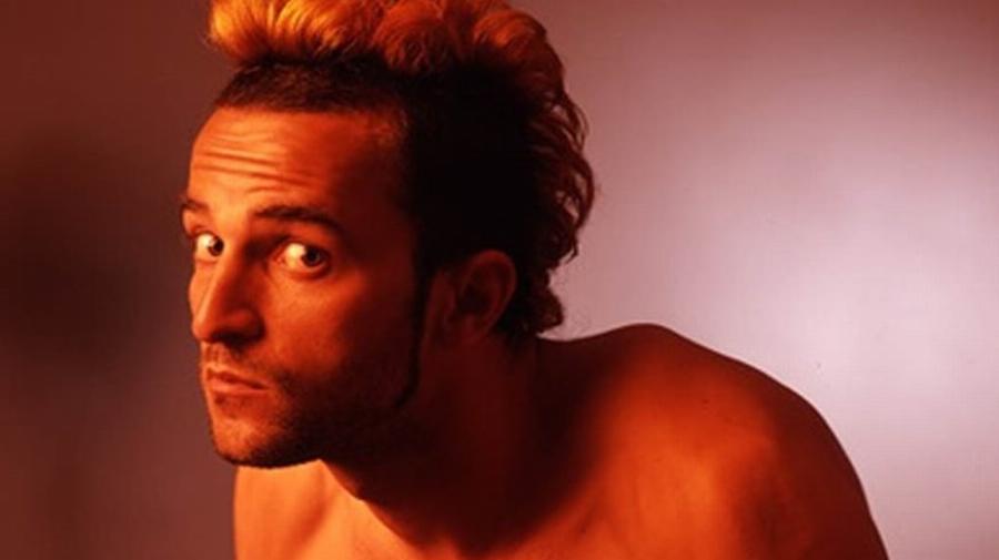 Άρης Σερβετάλης: Ο ρόλος που τον στιγμάτισε, ο κρυφός γάμος με την Έφη Μπίρμπα, η περίοδος που έπιασε πάτο και η πίστη στο Θεό