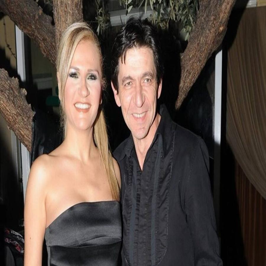 Μπέσυ Μάλφα – Γεράσιμος Σκιαδαρέσης: Οι δίδυμες κόρες τους είναι ταλαντούχες σαν τους γονείς τους