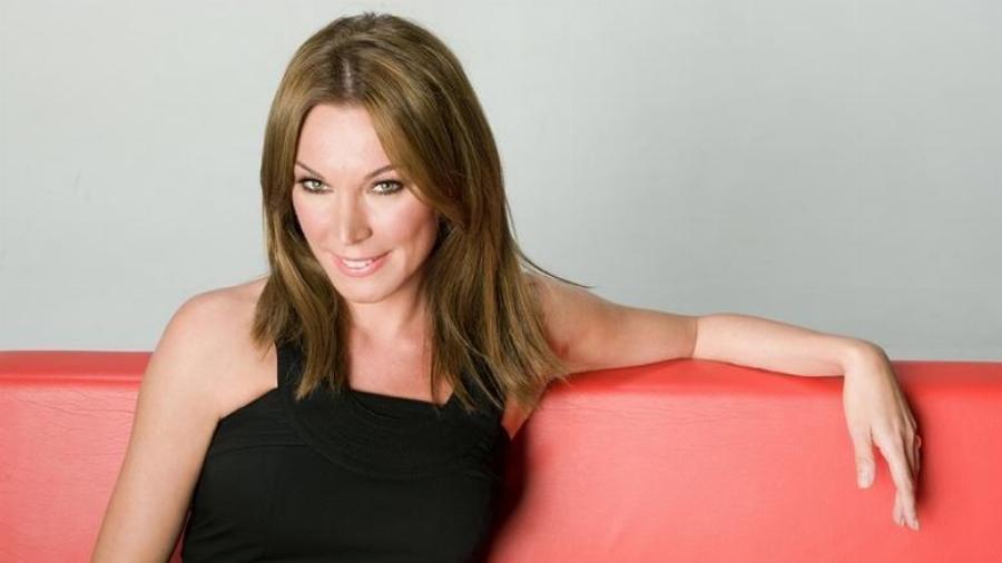 Θα πάθετε πλάκα: Η πρώτη εμφάνιση της Τατιάνας Στεφανίδου στην τηλεόραση – Πολύ πιο πριν τον Νίκο Ευαγγελάτο