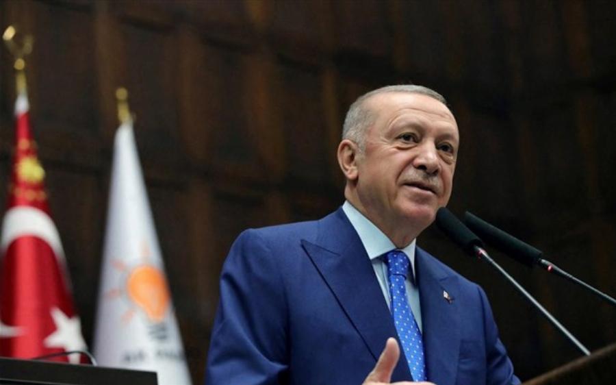«Μας ανήκουν τα νησιά του Αιγαίου»: Προκλητικό παραλήρημα από σύμβουλο του Ερντογάν