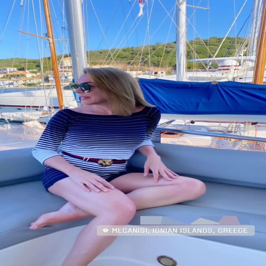 «Βγάζει» μάτι το πλωτό παλάτι: Το υπερπολυτελέστατο σκάφος των Στεφανίδου και Ευαγγελάτου που είναι ολόκληρο θηρίο