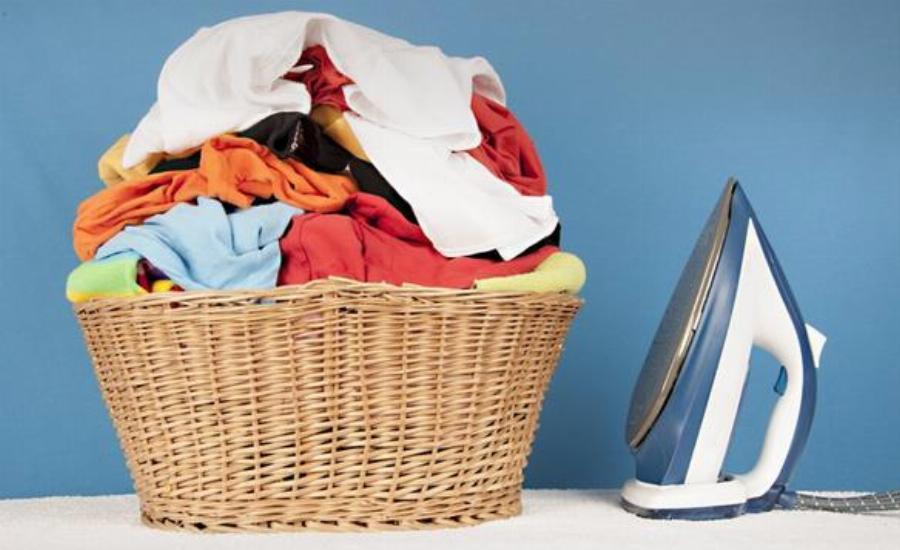 Όχι άλλος κόπος: Κάνε το σιδέρωμα παιχνιδάκι με αυτά τα 5 έξυπνα κόλπα