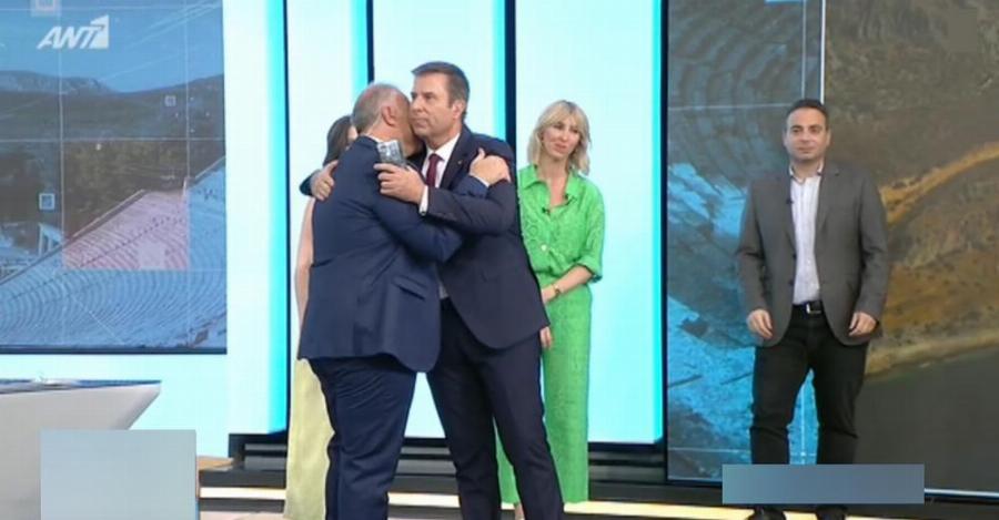 Εκπομπή Αντέννα: Οι Πρωινοί Τύποι αποχαιρέτησαν με δάκρυα στα μάτια στο πιο αξιοπρεπές φινάλε εκπομπής