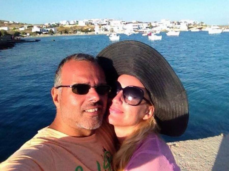 Τζένη Ιωακειμίδου: Η επιτυχία στη «Λάμψη», η εγκατάλειψη της καριέρας, η νέα ζωή στην Αμερική και η όμορφη οικογένειά της