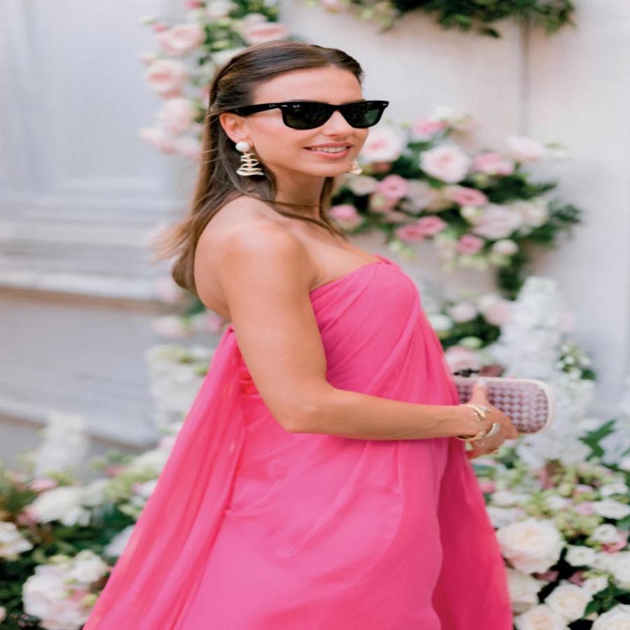 Η αγάπη χρόνια δεν κοιτά: Το επίσημο album φωτογραφιών από τη βάφτιση της δεύτερης κόρης του Γιάννης και της Δήμητρας Κούστα