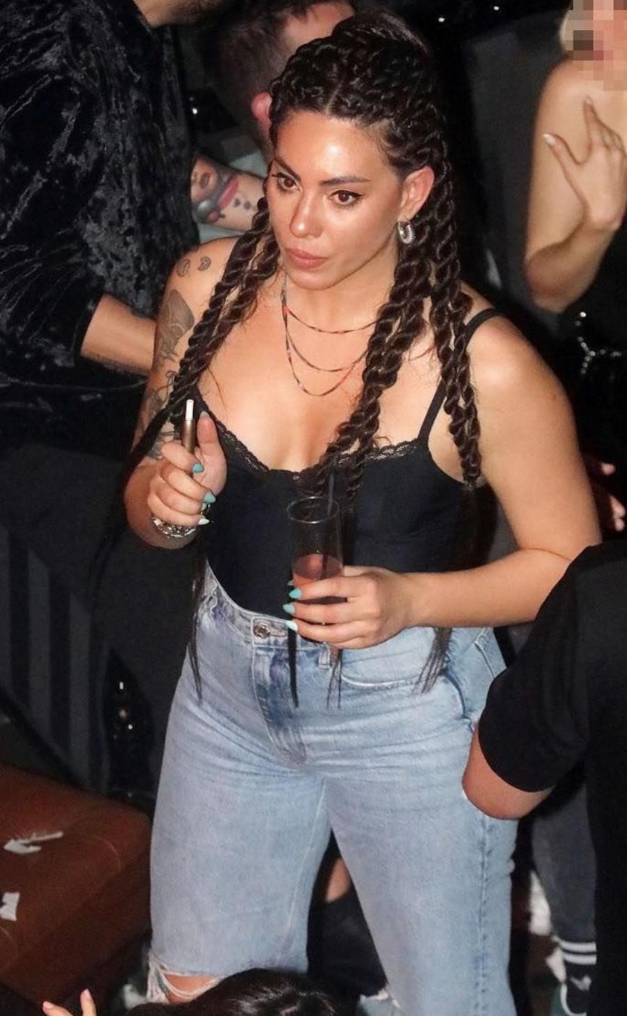 Πιο γυμνασμένη και ανανεωμένη από ποτέ: Η μεγάλη αλλαγή που έκανε η Ευρυδίκη Βαλαβάνη στην εμφάνιση της