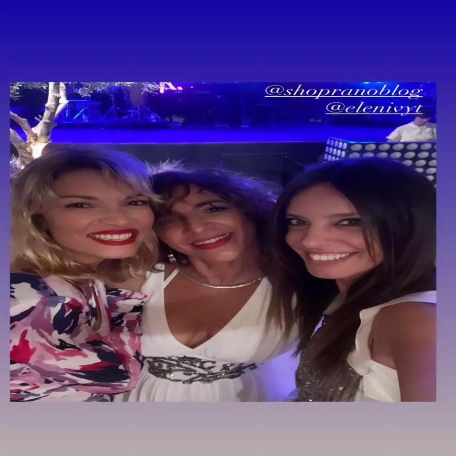 Βάφτισαν τα παιδιά τους με νονά την Ευγενία Νιάρχου ο Ευάγγελος Μπούσης και ο Πίτερ Ντούντας