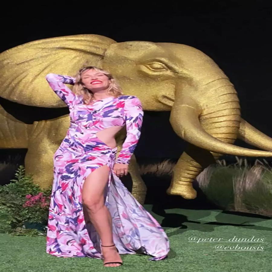 Βάφτισαν τα παιδιά τους με νονά την Ευγενία Νιάρχου ο Ευάγγελος Μπούσης και ο Πίτερ Ντούντας