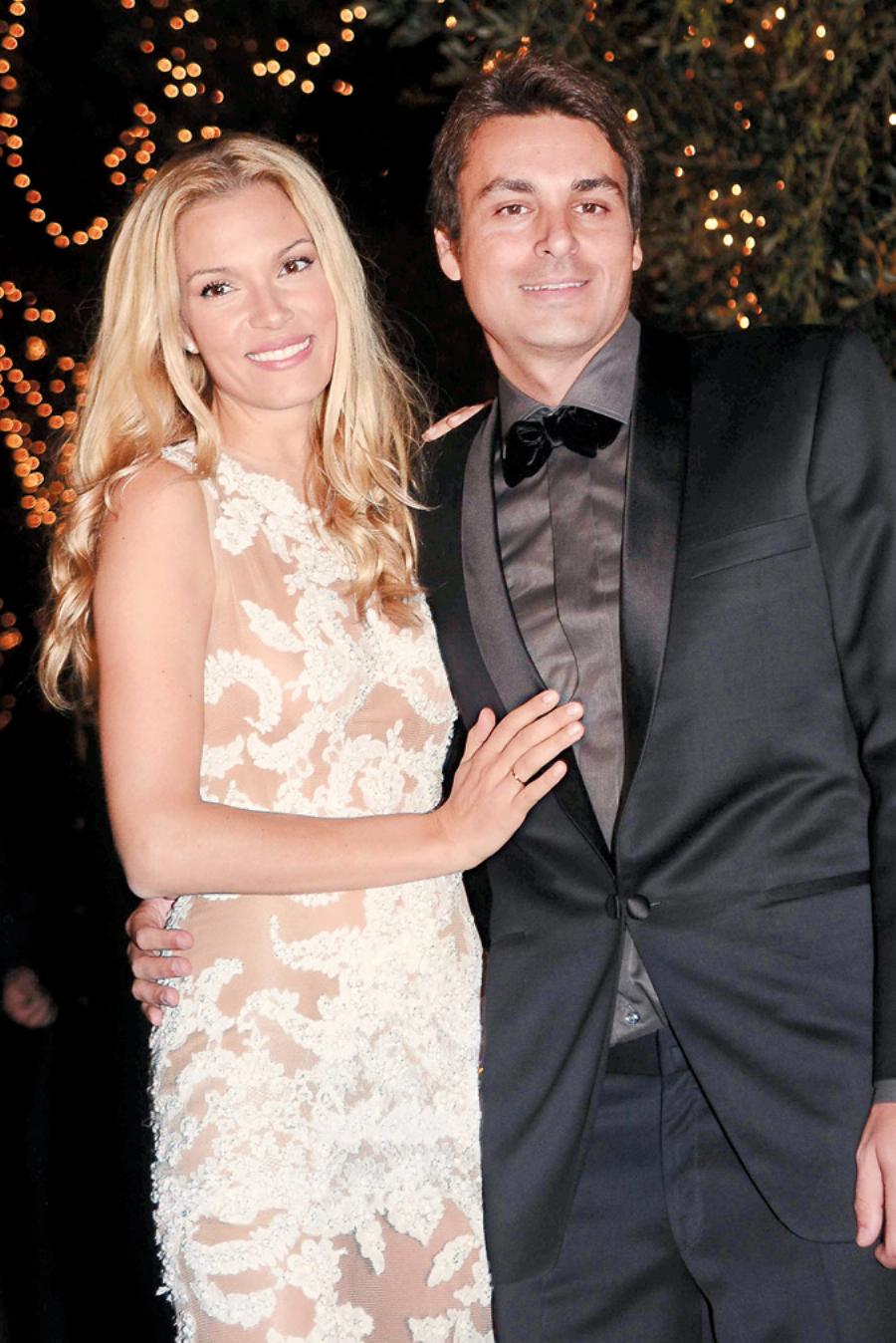 Βίκυ Καγιά: Ο τσακωμός με τη μητέρα της, το διαζύγιο από το Νίκο Κριθαριώτη, ο έρωτας με τον Ηλία Κρασσά και τα 2 παιδιά