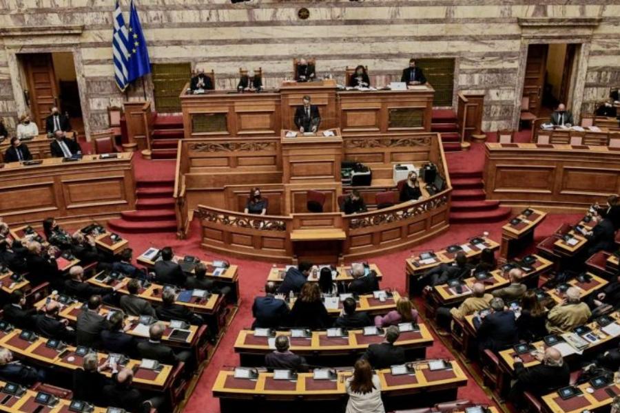 Κατάργηση για όλους η εισφορά αλληλεγγύης το 2023 – Τι κερδίζουν συνταξιούχοι, δημόσιοι υπάλληλοι