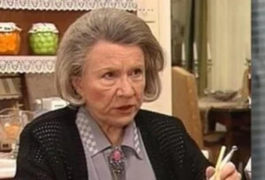 Θλίψη και θρήνος στον καλλιτεχνικό χώρο: Πέθανε η ηθοποιός από τα “Εγκλήματα”  Σούλα Αθανασιάδου