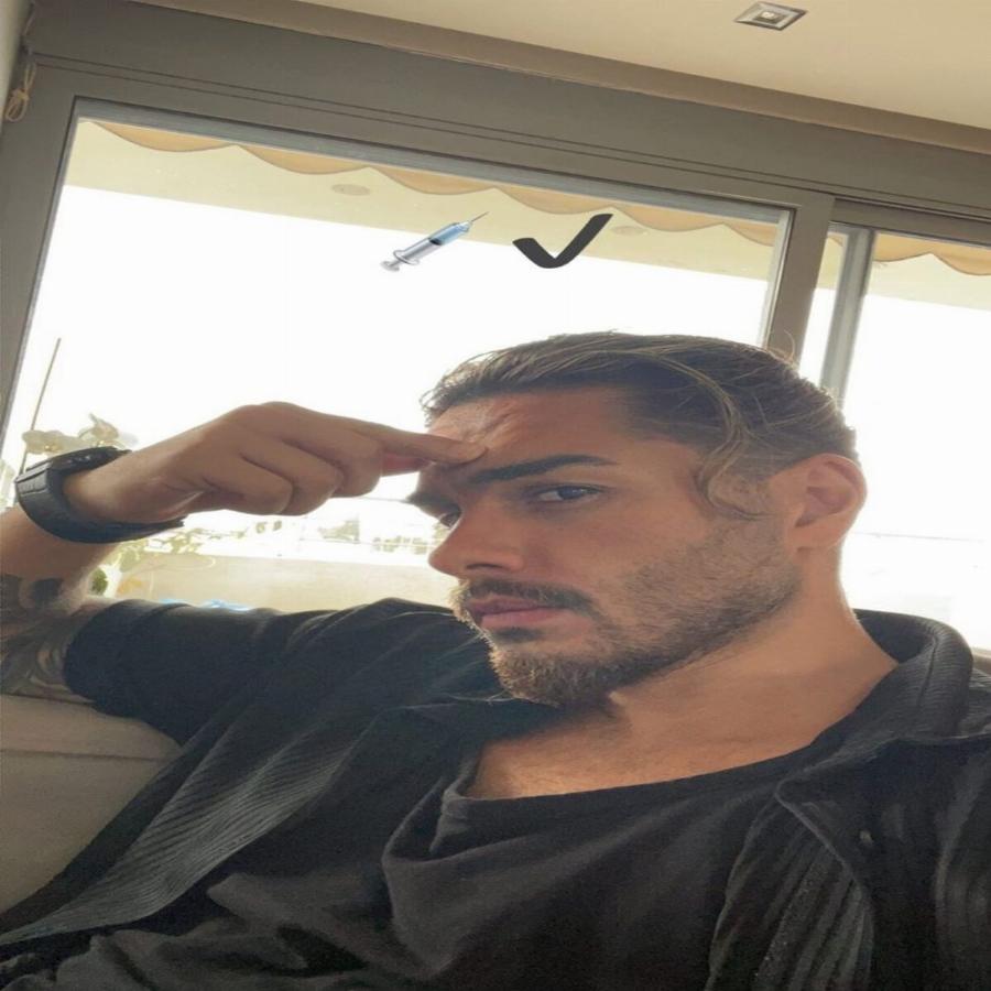 Νέος έρωτας στην ζωή του: Αυτή είναι η νέα σύντροφος του Χρήστου Μάστορα – Το τρυφερό στιγμιότυπο που έπιασαν οι παπαράτσι