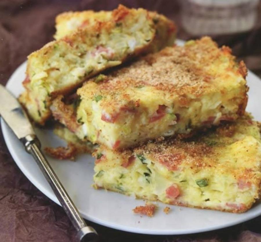 Θα πάθετε πλάκα: Λαχταριστή ζαμπονοτυρόπιτα της Αργυρώς, χωρίς φύλλο και έτοιμη μόλις σε 10 λεπτά – Το «μυστικό» κρύβεται στην συνταγή