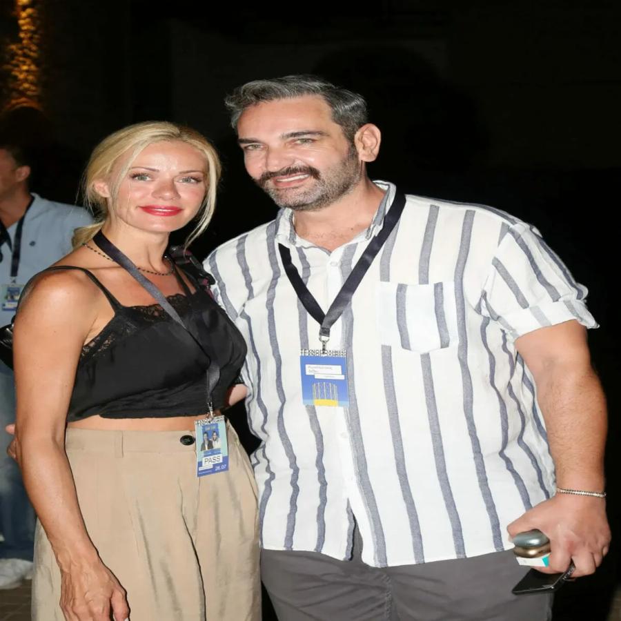 Τεράστιο και σικ: Αυτή είναι η σπιταρόνα που στεγάζουν τον έρωτά τους η Ζέτα Μακρυπούλια και ο Κωνσταντίνος Δέδες