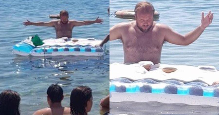 Πρωτόγνωρο περιστατικό με 36χρονο ιερέα στην Ιταλία: Πέταξε τα ράσα και λειτούργησε με μαγιό μέσα στη θάλασσα