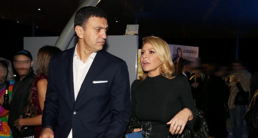 Τζένη Μπαλατσινού: Ο χωρισμός με τον Πέτρο Κωστόπουλο, ο 2ος γάμος, η αντίδραση των παιδιών της και το τέταρτο παιδί