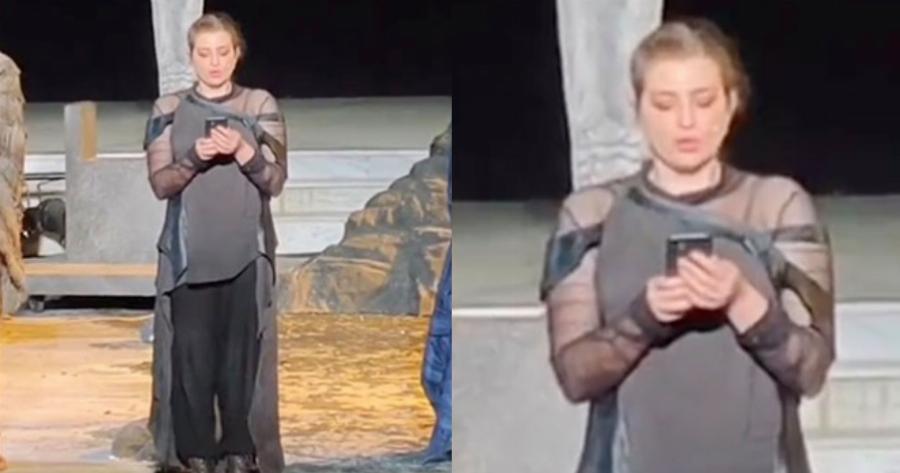 Σείστηκε το θέατρο: Η στιγμή που η Μαρία Κίτσου διαβάζει στο κοινό το αίτημα του Σ.Ε.Η κατά της αποφυλάκισής του Δημήτρη Λιγνάδη