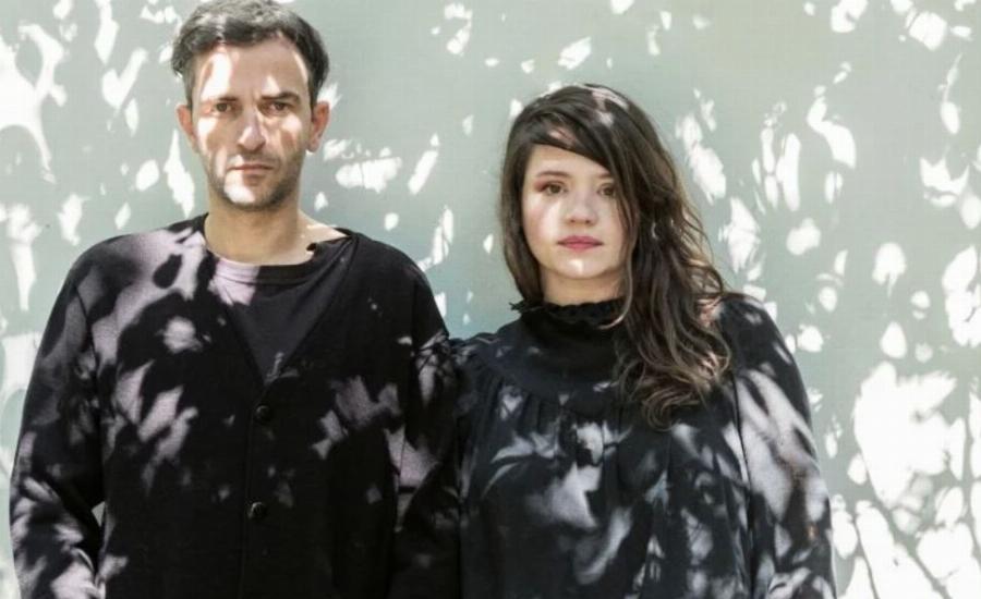 Άρης Σερβετάλης: Ο ρόλος που τον στιγμάτισε, ο κρυφός γάμος με την Έφη Μπίρμπα, η περίοδος που έπιασε πάτο και η πίστη στο Θεό