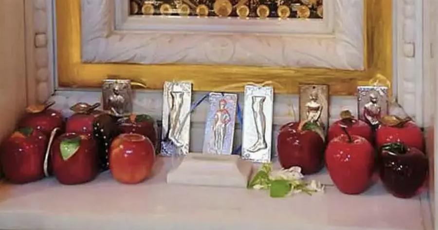 Αγία Ειρήνη Χρυσοβαλάντου: Σήμερα αγιάζονται τα μήλα της ατεκνίας