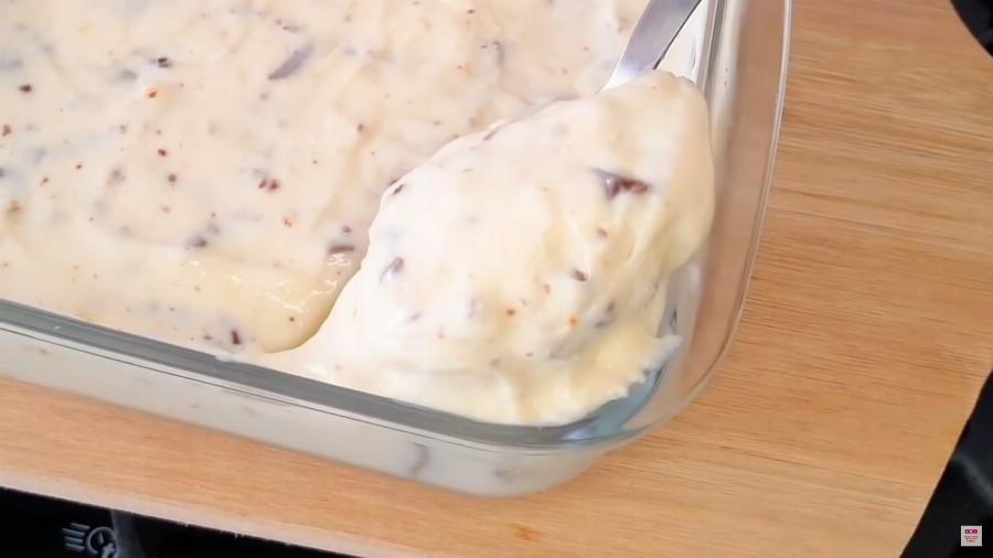 Του ονείρου: Το πιο γρήγορο μαμαδίστικο γλυκό ψυγείου με μόνο 4 υλικά – Η συνταγή που έγινε viral