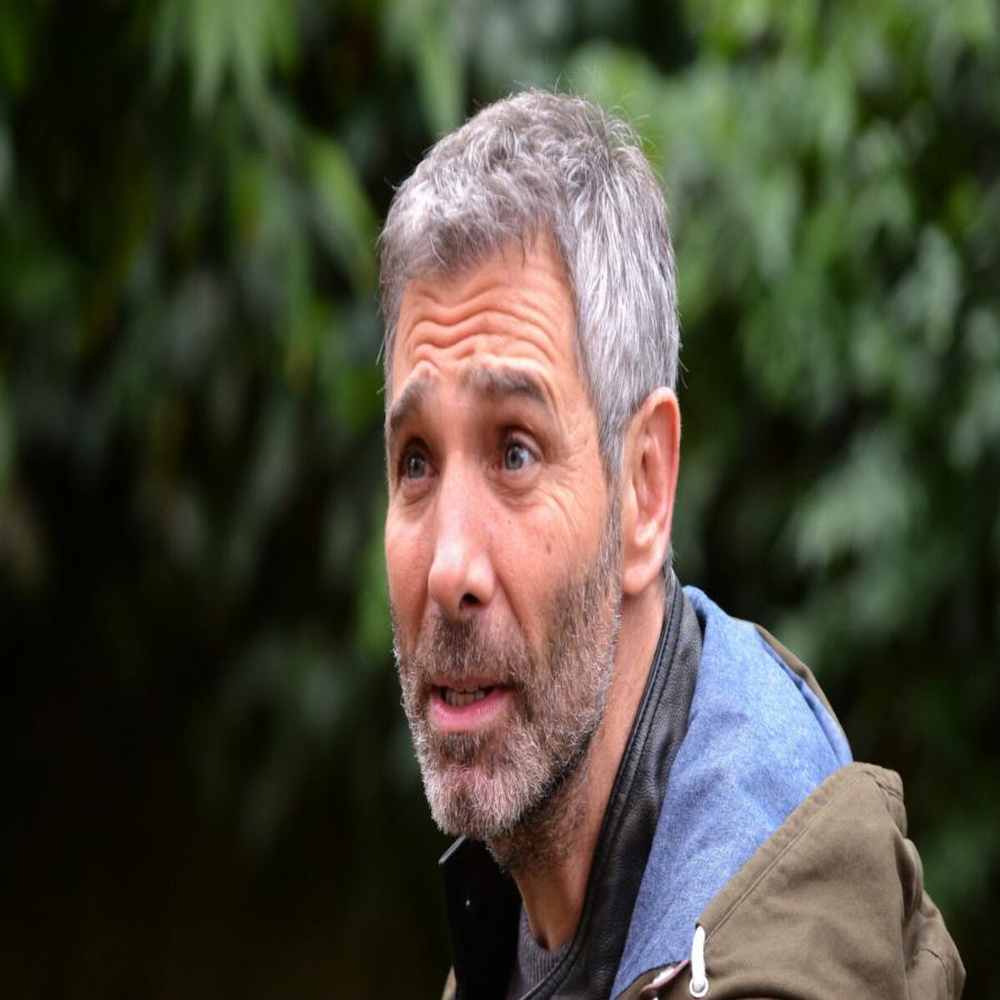 Θοδωρής Αθερίδης: Η εξομολόγηση για τον αλκοολισμό του, η σχέση με την Καρύδη για πάνω από 15 χρόνια και το διαζύγιο που δεν εκδόθηκε ποτέ