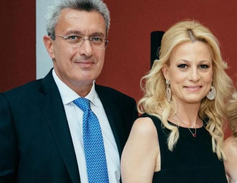 Τεράστια ομοιότητα με τους γονείς τους: Αυτά είναι τα παιδιά του Νίκου Χατζηνικολάου και της Κρίστης Τσολακάκη