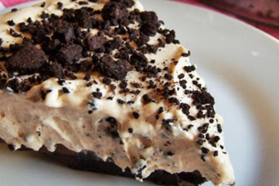 Ο πιο γλυκός πειρασμός: Λαχταριστό μπισκοτογλυκό ψυγείου με μόνο 4 υλικά και έτοιμο σε 7 λεπτά