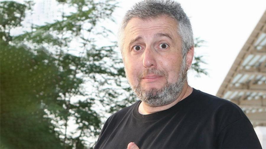 Κακά τα μαντάτα για το μαγαζί του: Σε άσχημη κατάσταση ο Στάθης Παναγιωτόπουλος, μόνο ο ίδιος και η σύζυγος του στο μπαρ του