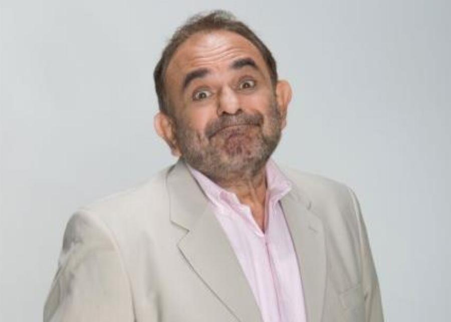 Σάκης Μπουλάς: Η επιθυμία των γονιών του να γίνει δικηγόρος, οι 2 γάμοι, ο έρωτας με την Αλεξάνδρα και το ξαφνικό τέλος