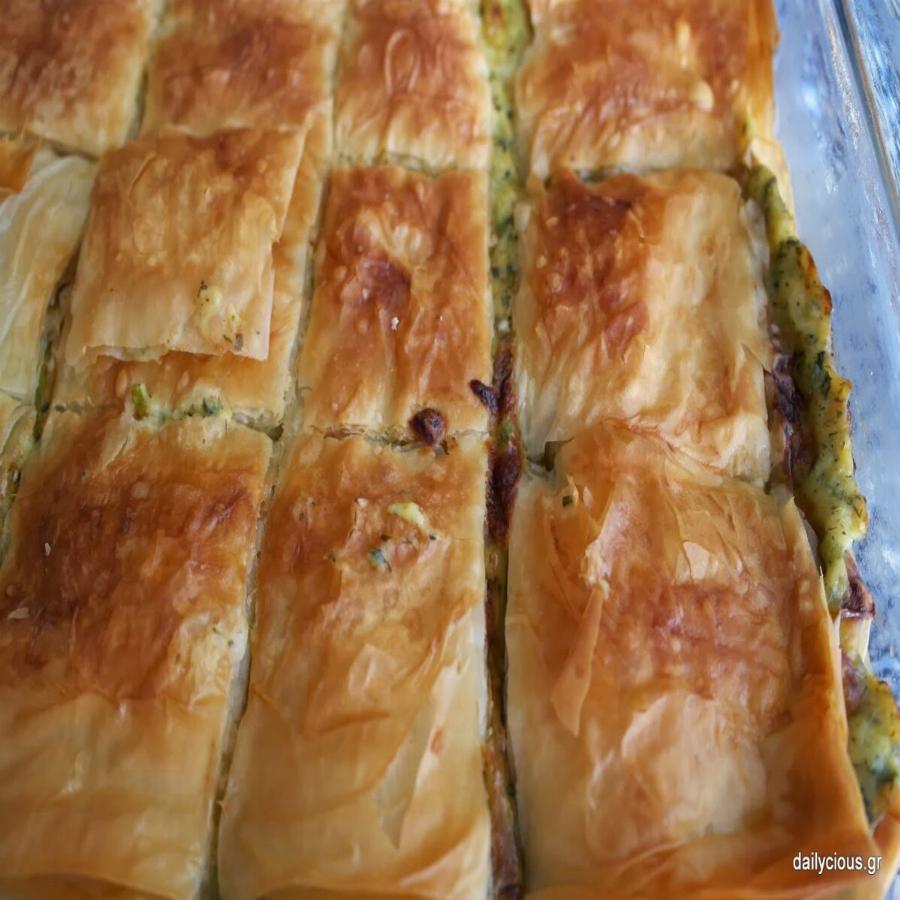 Η πίτα της Κυριακής: Εύκολη τυρόπιτα με κολοκύθια έτοιμη στο πι και φι