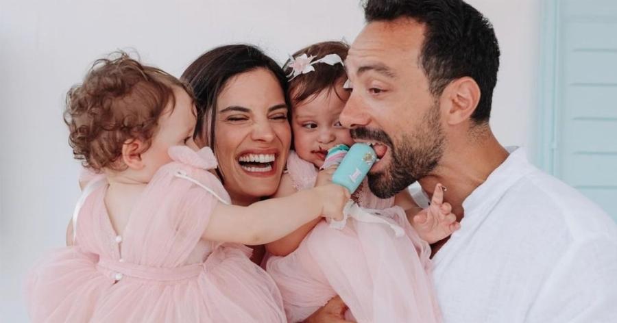 Τρισευτυχισμένοι Χριστίνα Μπόμπα και Σάκης Τανιμανίδης: Η απόλυτη ευτυχία λίγο πριν την βάφτιση των διδύμων